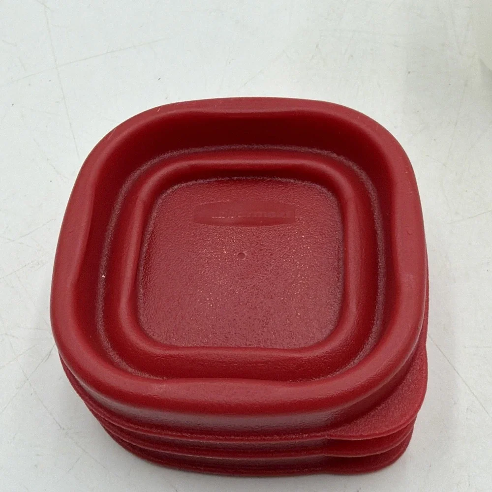 Rubbermaid 4 oz Small Snack Stacking Storage Containers Red Lids - Lot of 3 J753